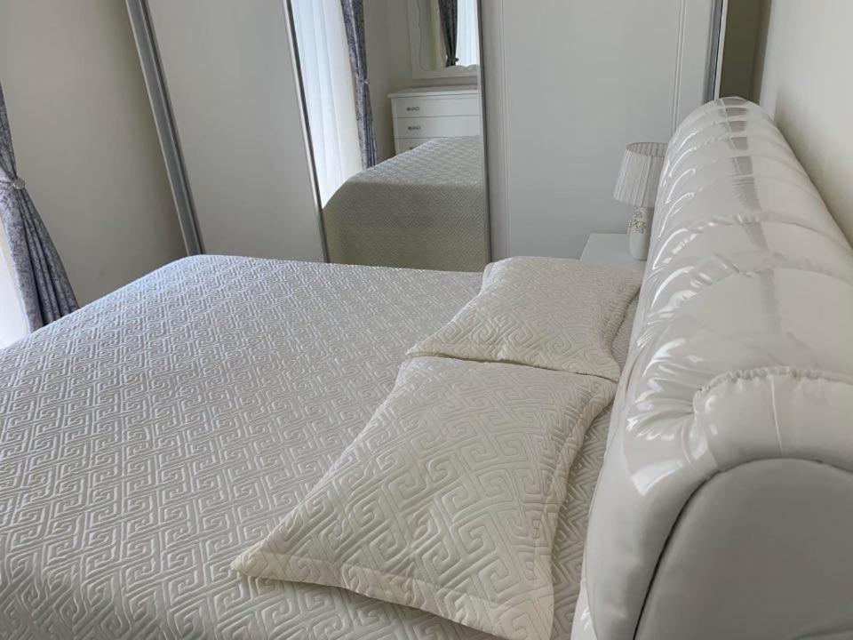 Apartament Oresti Korce Exterior photo